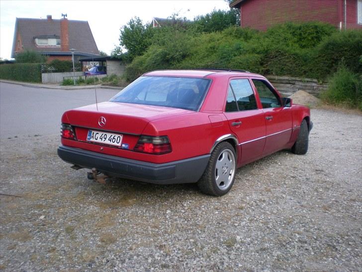 Mercedes Benz 124 300d billede 12