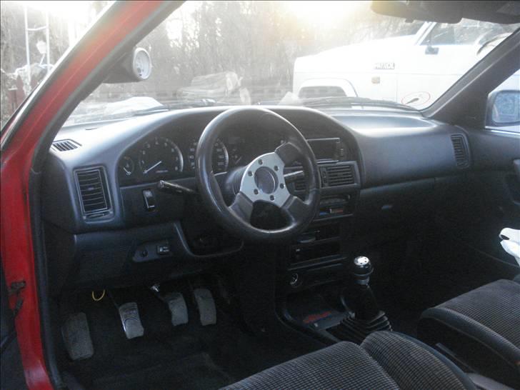 Toyota corolla 1.6 GSI SOLGT billede 16