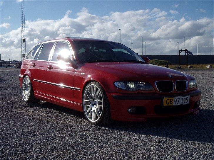 BMW 330d SOLGT billede 1