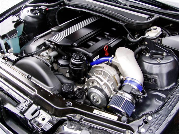 BMW 330  Kompressor sælges billede 3