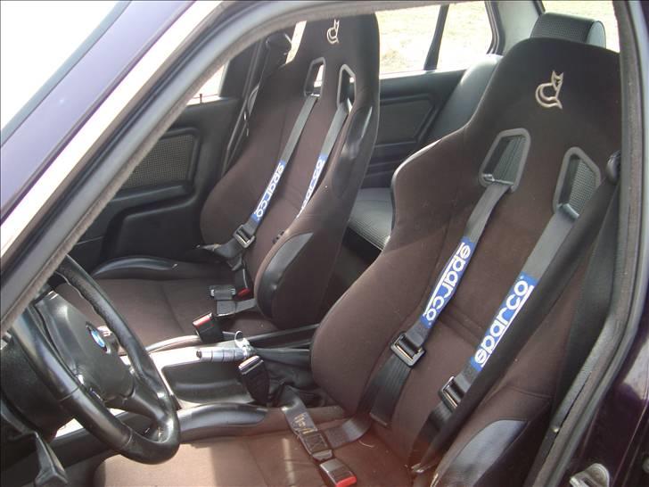 BMW e30 320i <solgt> billede 6