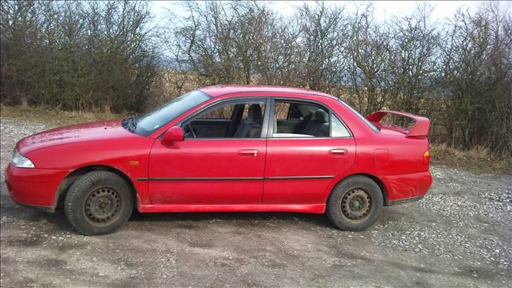 Mitsubishi Carisma billede 1