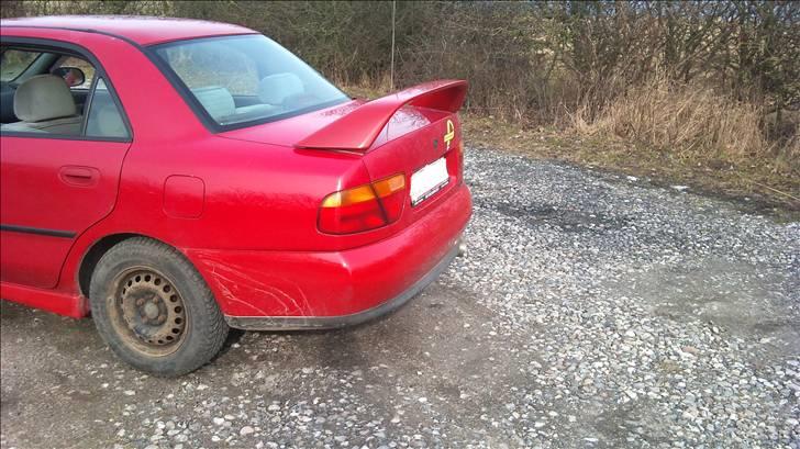 Mitsubishi Carisma billede 2