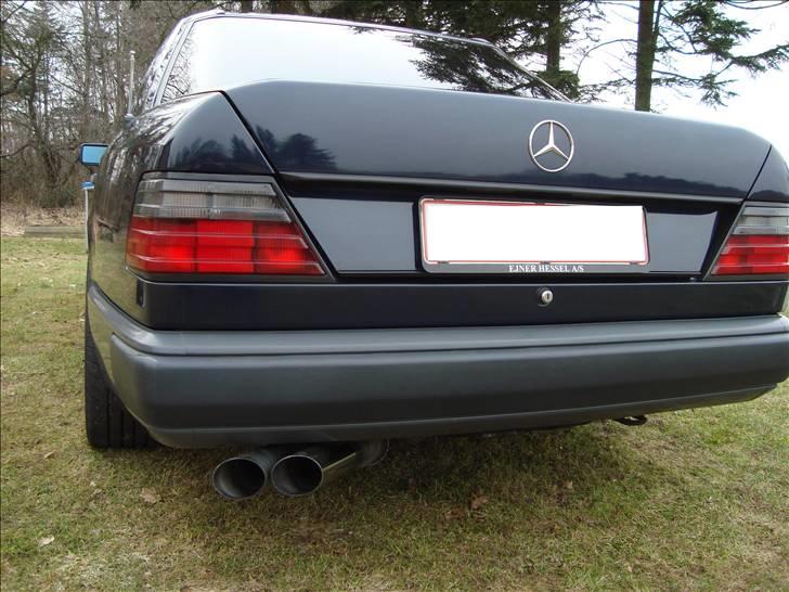 Mercedes Benz W124 260E  billede 7