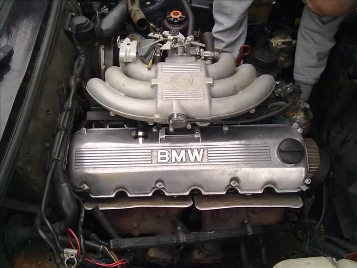 BMW E30 325i cab. billede 5