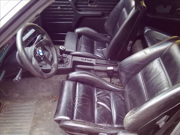 BMW E30 325i cab. billede 7