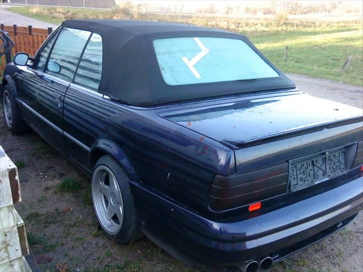 BMW E30 325i cab. billede 11