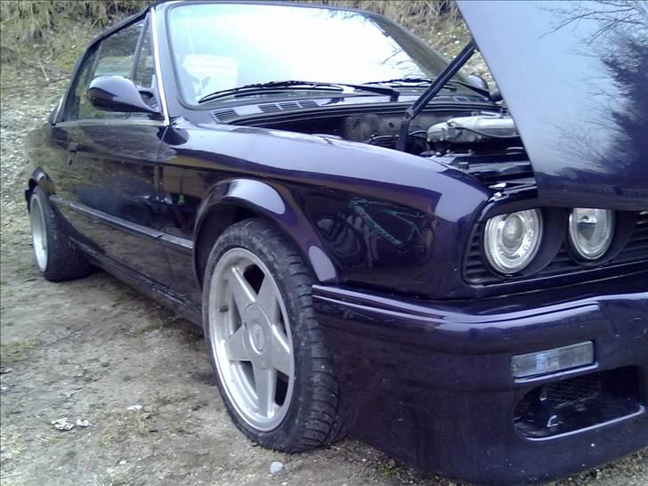 BMW E30 325i cab. billede 15