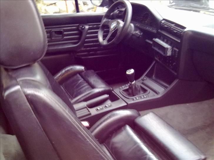 BMW E30 325i cab. billede 18