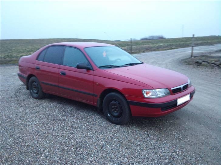 Toyota carina e  billede 4