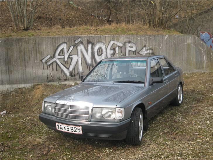 Mercedes Benz 190 billede 1