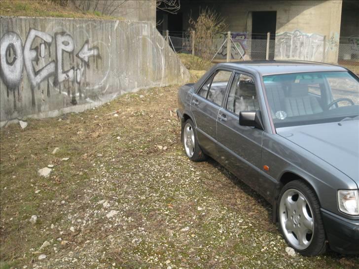Mercedes Benz 190 billede 8