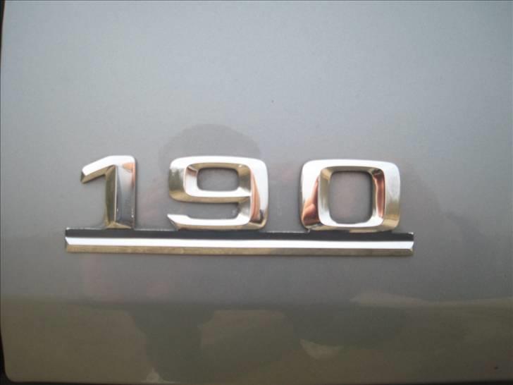 Mercedes Benz 190 billede 17