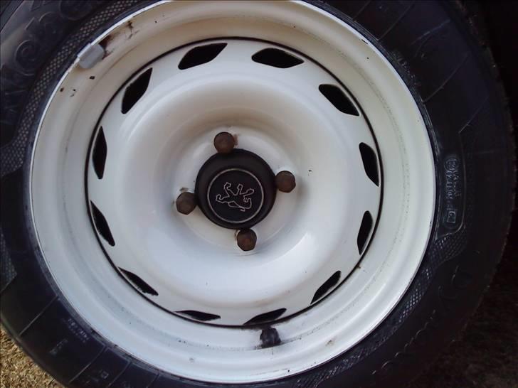 Peugeot 106 rally solgt - std hvide rally fælg  billede 13