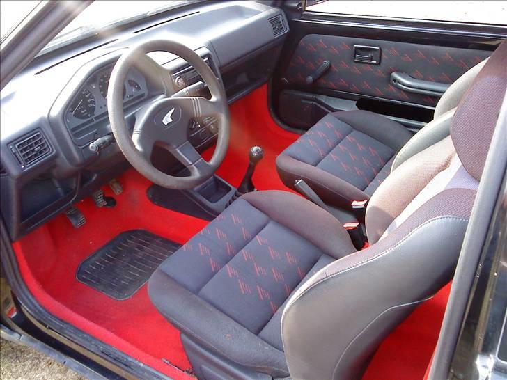 Peugeot 106 rally solgt - flot kabine med std rød bundmåtte  billede 14