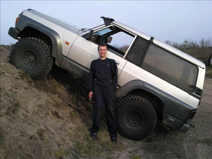 Nissan Patrol 2.8 TD Solgt - Mekanikeren ved siden af Trolden billede 7