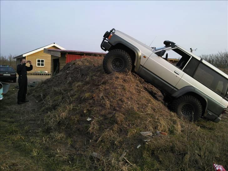 Nissan Patrol 2.8 TD Solgt billede 16