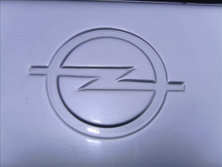 Opel monza gse (solgt) - sænket logo i spoileren  billede 6
