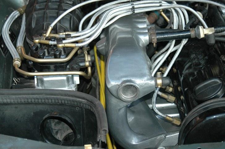 VW  Passat GT Syncro - Poleret indsugningsmanifold billede 10