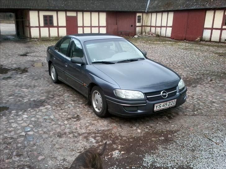 Opel Omega 2,0 16v billede 2