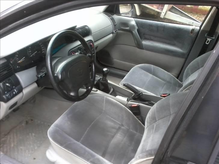 Opel Omega 2,0 16v billede 6