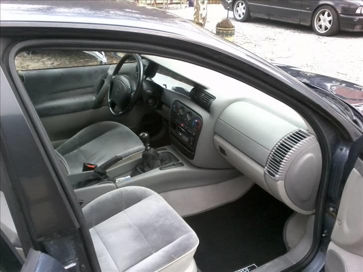 Opel Omega 2,0 16v billede 10