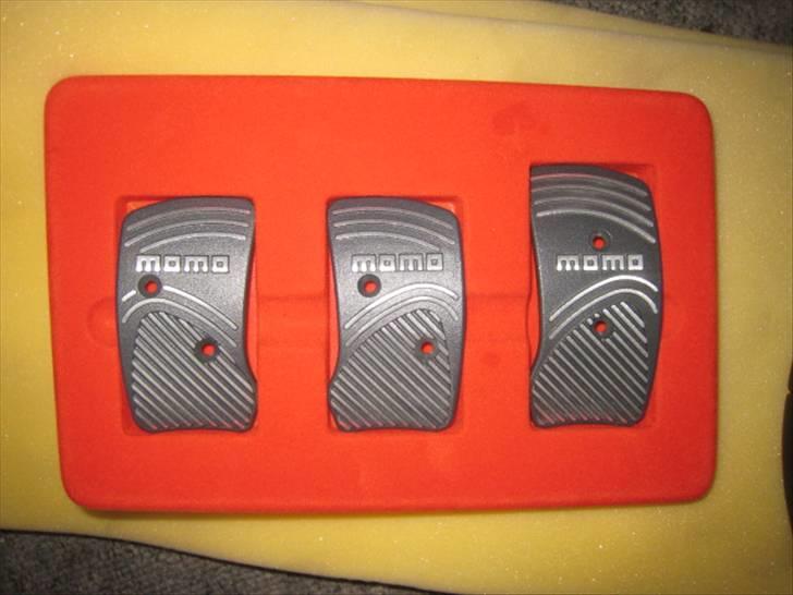 Mazda 323 LX projekt (solgt) billede 11