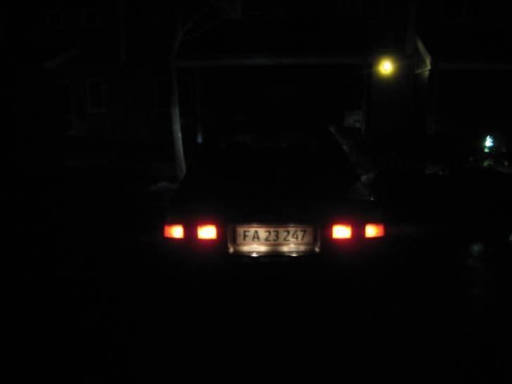 Mazda 323 LX projekt (solgt) - baglygterne byggede om til amrikaner model  billede 12