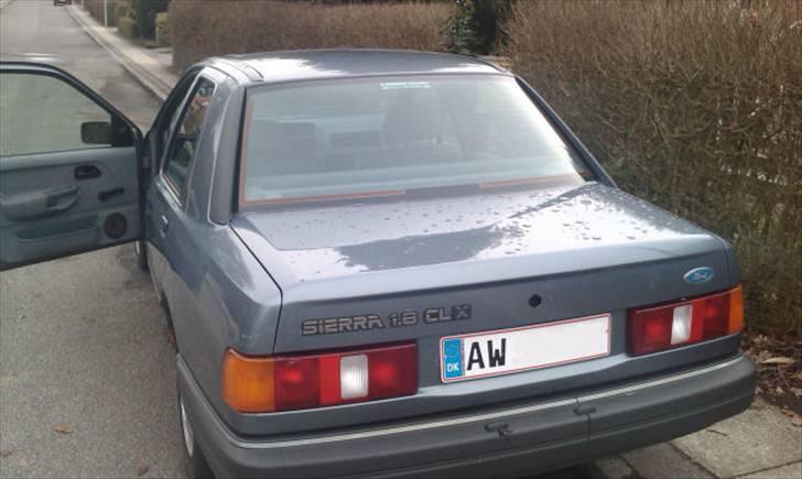 Ford Sierra 1,8 GLX billede 2