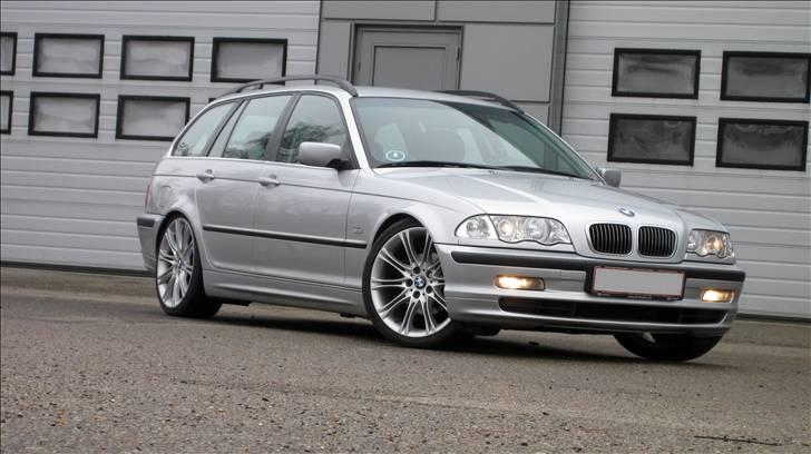 BMW 328i Touring billede 3