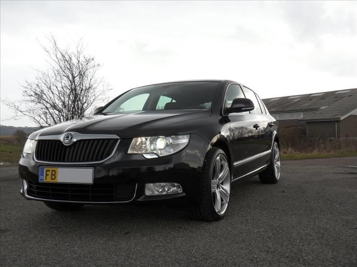 Skoda Superb Elegance DSG 2010 billede 4