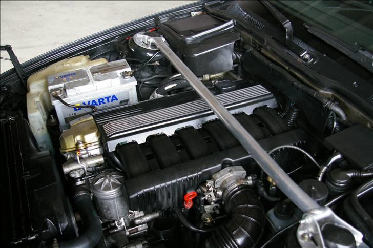 BMW 525i (M5) billede 5