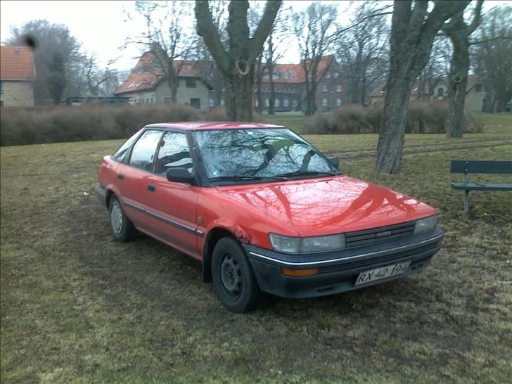 Toyota corolla G/B billede 1