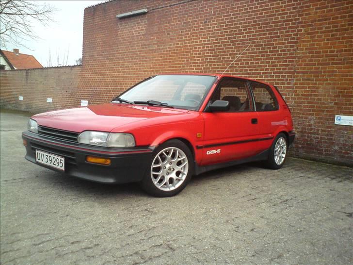 Toyota Corolla E90 GSi - Med gevind og sommerfælge billede 10