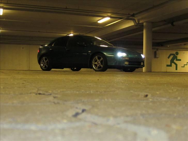 Mazda 323F BA (SOLGT) billede 5