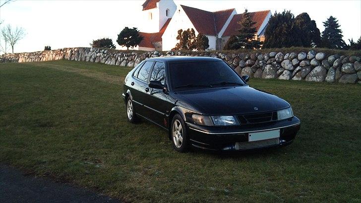 Saab 900SE Turbo - Godt nok kedeligt med vinter fælge :( billede 3