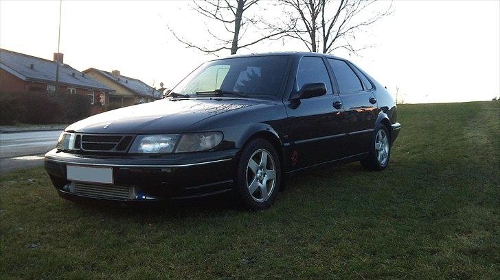 Saab 900SE Turbo - Godt nok kedeligt med vinter fælge :( billede 4