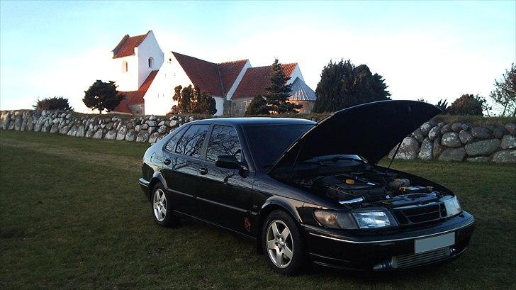Saab 900SE Turbo - Godt nok kedeligt med vinter fælge :( billede 5