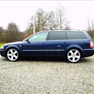VW PASSAT 3BG TDI HIGHLINE SOLGT