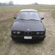 BMW E30 327 eta