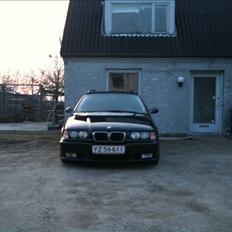 BMW 325tds Exclusive Touring