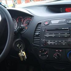 Hyundai i 20 ( SOLGT )