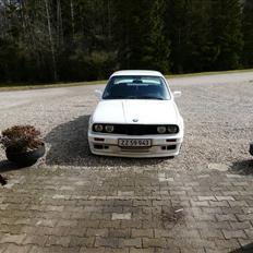 BMW BMW E30 M-Tech II  solgt