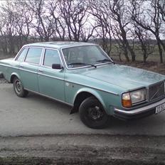 Volvo 264 GLE (Turbo) (SOLGT)