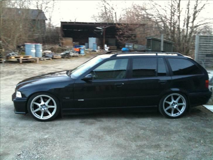 BMW 325tds Exclusive Touring billede 5