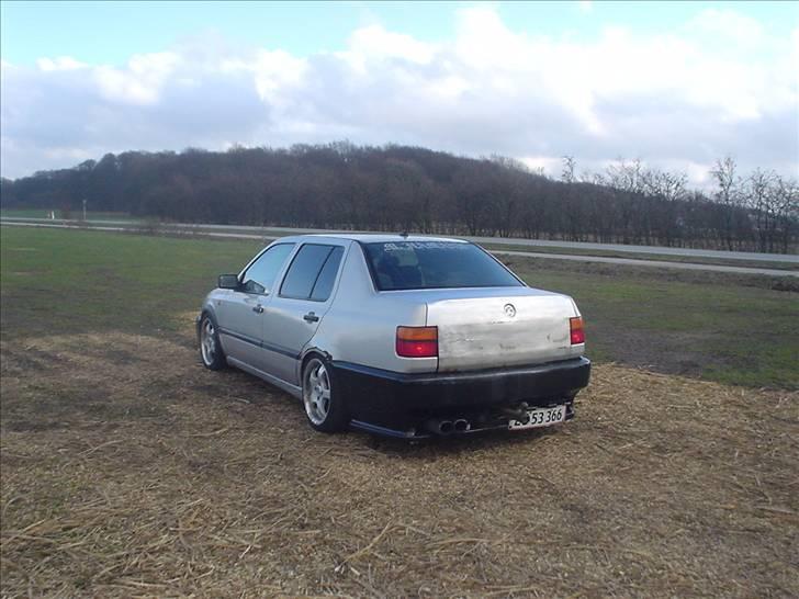 VW vento 1,8 solgt billede 19