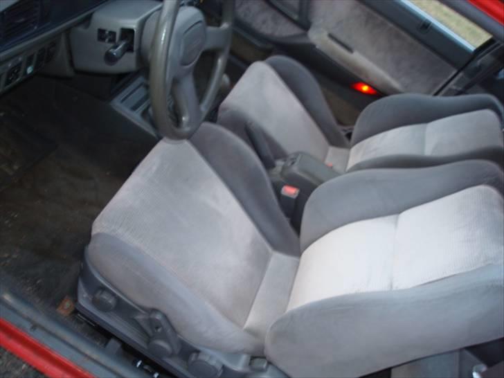 Mazda 626 2,0i 16v gt skrottet billede 4