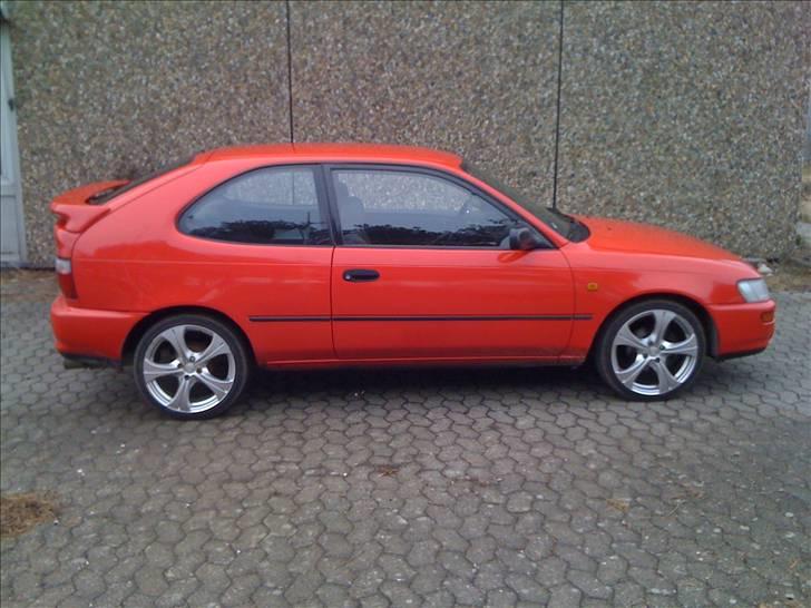 Toyota corolla 1,3 solgt billede 2