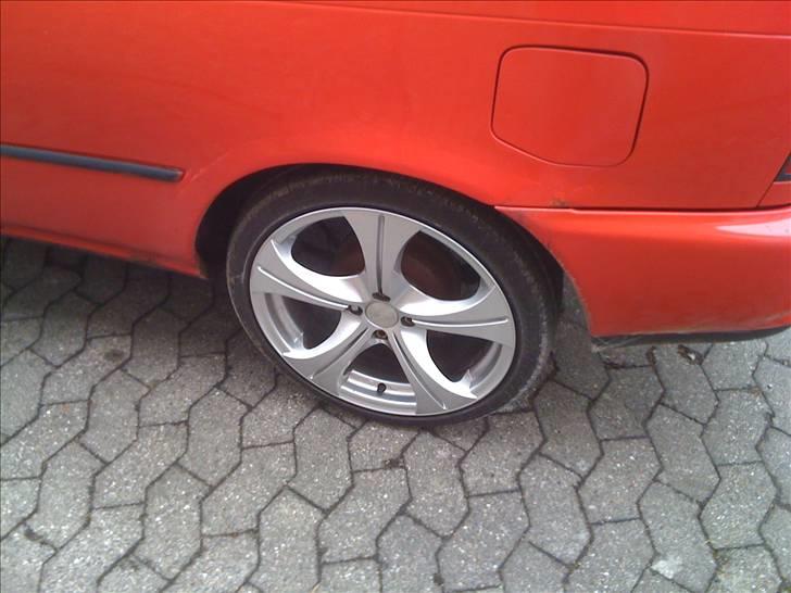 Toyota corolla 1,3 solgt billede 7