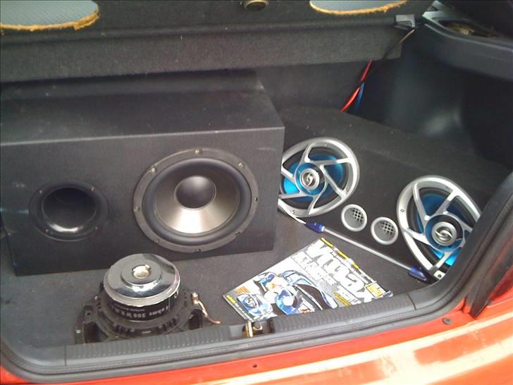 Toyota corolla 1,3 solgt billede 8